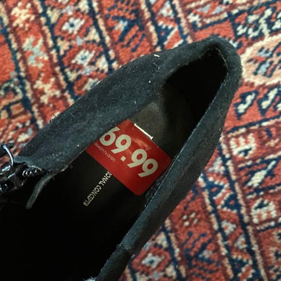 INC Gutsy Women's 7.5M Black Suede Ankle Booties Side Zip High Heels Shoes - Picture 5 of 7